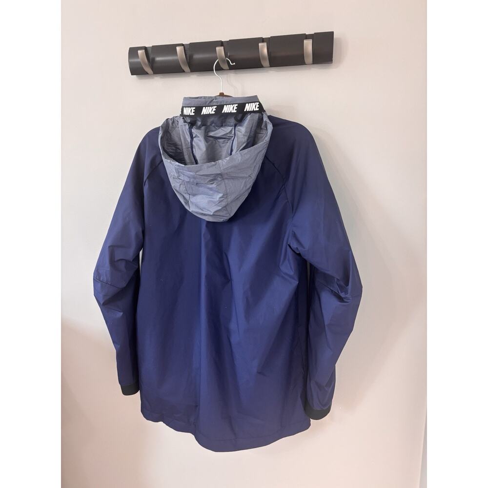 Nike Lightweight Windrunner Polyester Hooded Jack… - image 5